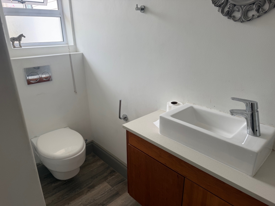 5 Bedroom Property for Sale in Dana Bay Western Cape